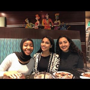 Meet your Posher, Adriana